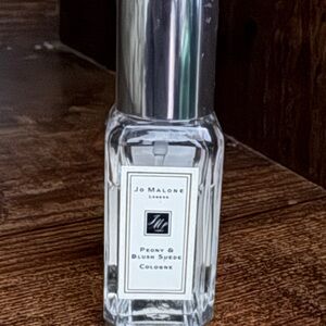 Jo Malone Peony & Blush Suede Cologne with Silver Cap